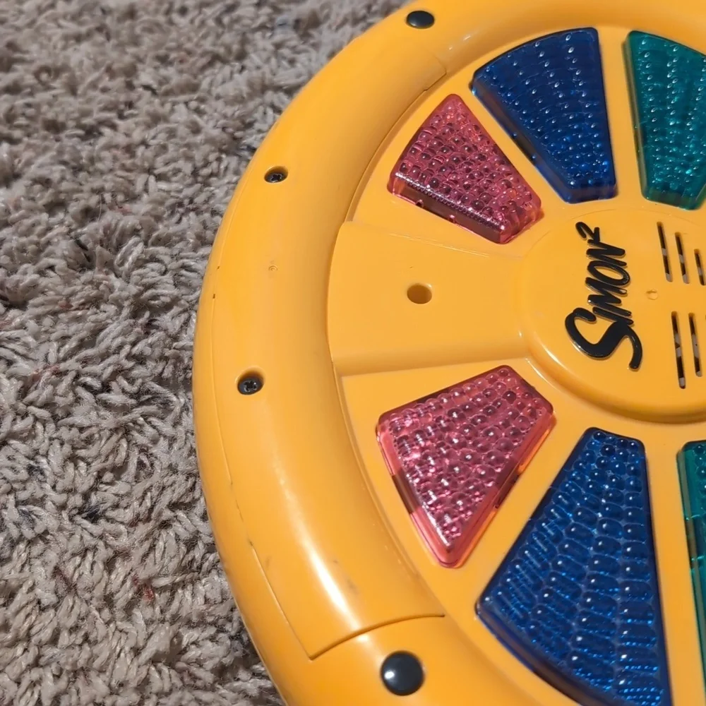 Vintage Large Simon2 Simon Says Electronic Memory Game by Hasbro 2000